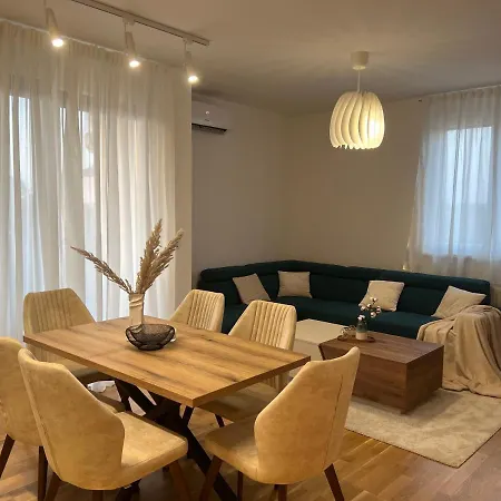 Luxe Living Modern Stara Pazova