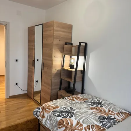 Luxe Living Modern Lägenhet *